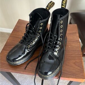 Dr Martens Boots Black Size 7 Barely Worn
